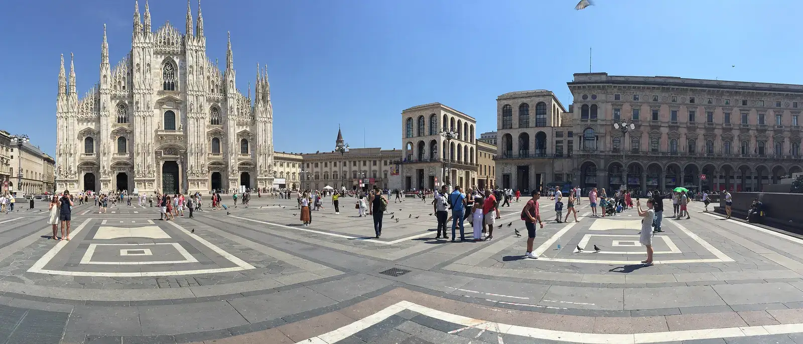 Milano: il Duomo e piazza del Duomo